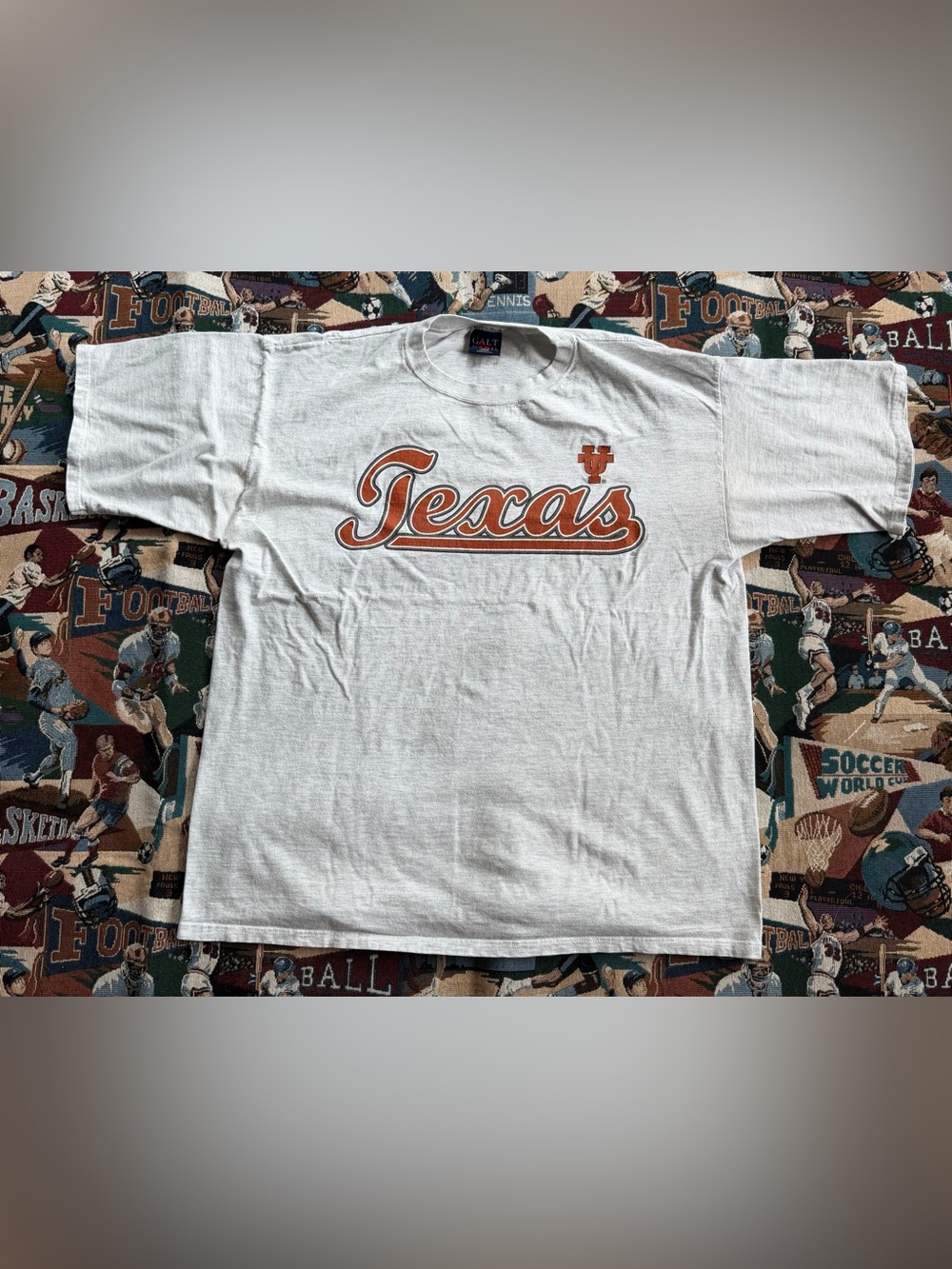 Vintage 90s Men’s Galt Sand University of Texas Longhorns Graphic T-shirt